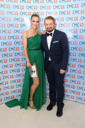 CMC FESTIVAL Nives i Lana nikad oskudnije, pala i prosidba