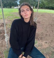 Kako izgleda sin Elizabeth Hurley