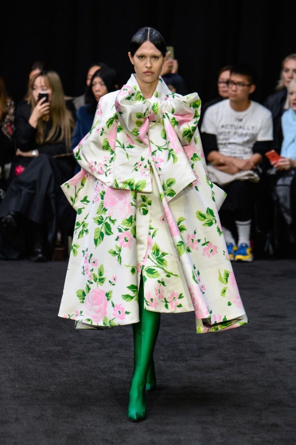 Flower power modni trend proljeće ljeto 2023
