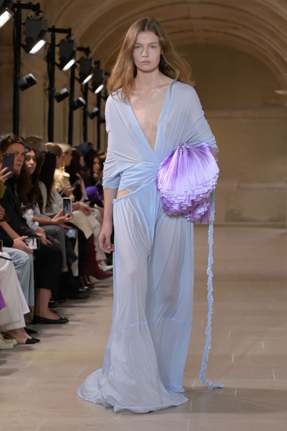 Moda trend transparentno prozirno proljeće 2023