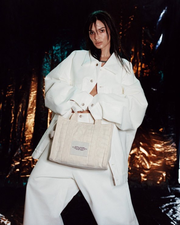 Emily Ratajkowski u kampanji za Marc Jacobs Monogram proljeće 2023