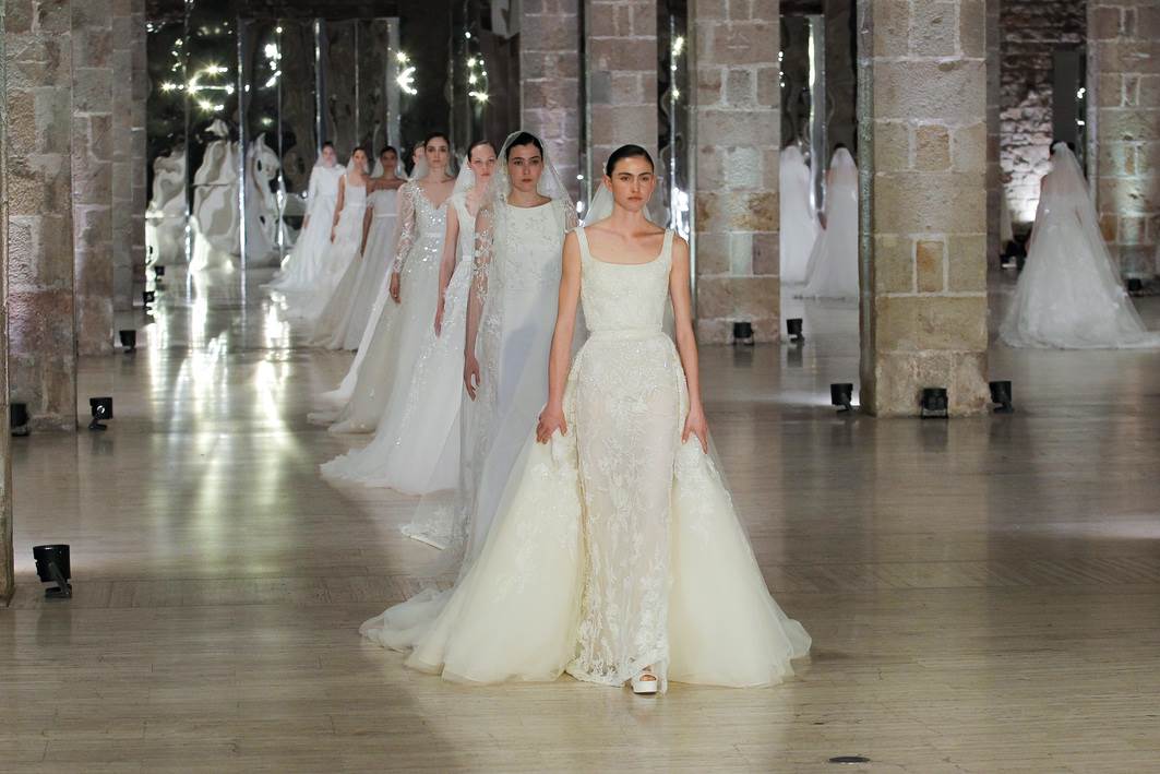 30 vjenčanica Elie Saab revija održana na Tjednu vjenčane mode u Barceloni