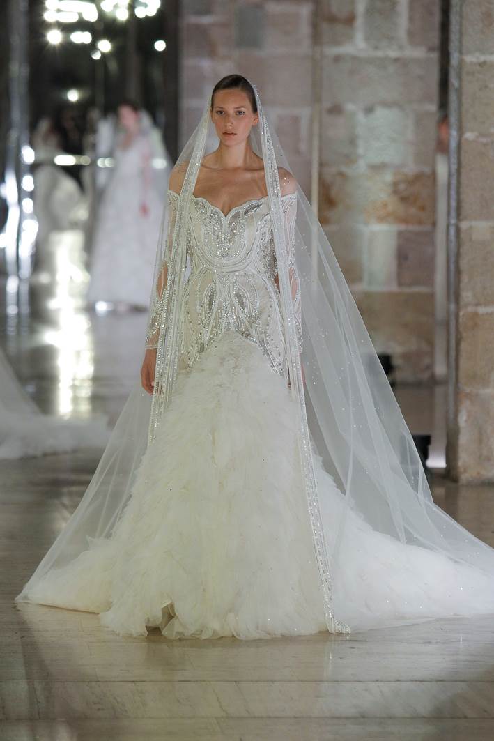30 vjenčanica Elie Saab revija održana na Tjednu vjenčane mode u Barceloni