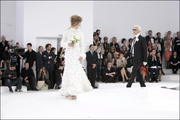 Vjenčanice Karl Lagerfeld za Chanel kroz desetljeća