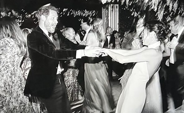 Prisjećamo se vjenčanice Meghan Markle