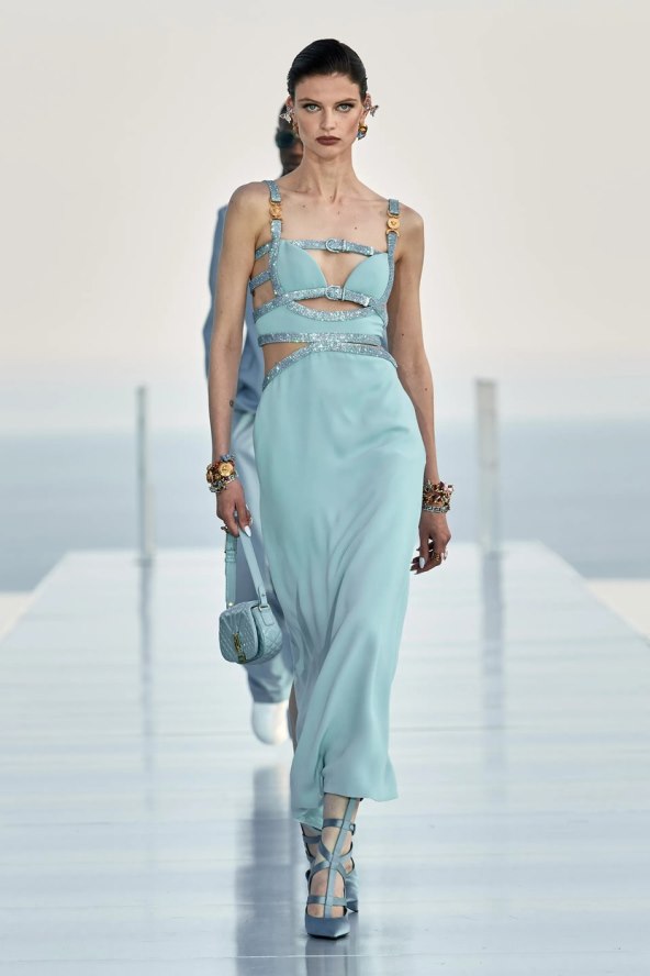 Dua Lipa i Versace modna kolekcija revija u Cannesu