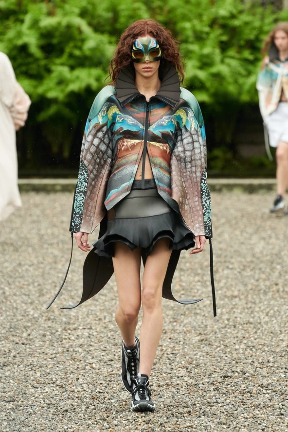 Louis Vuitton predstavio cruise 2024 kolekciju na jezeru Maggiore