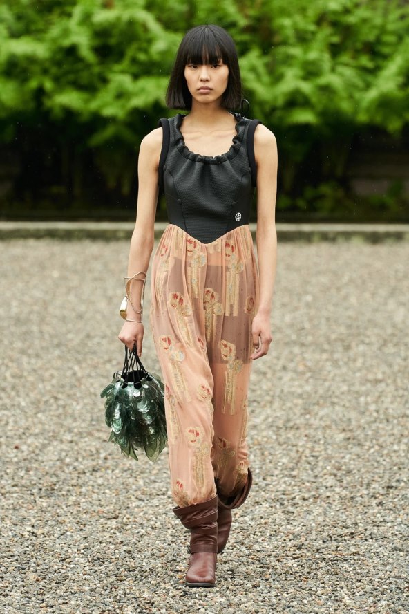 Louis Vuitton predstavio cruise 2024 kolekciju na jezeru Maggiore