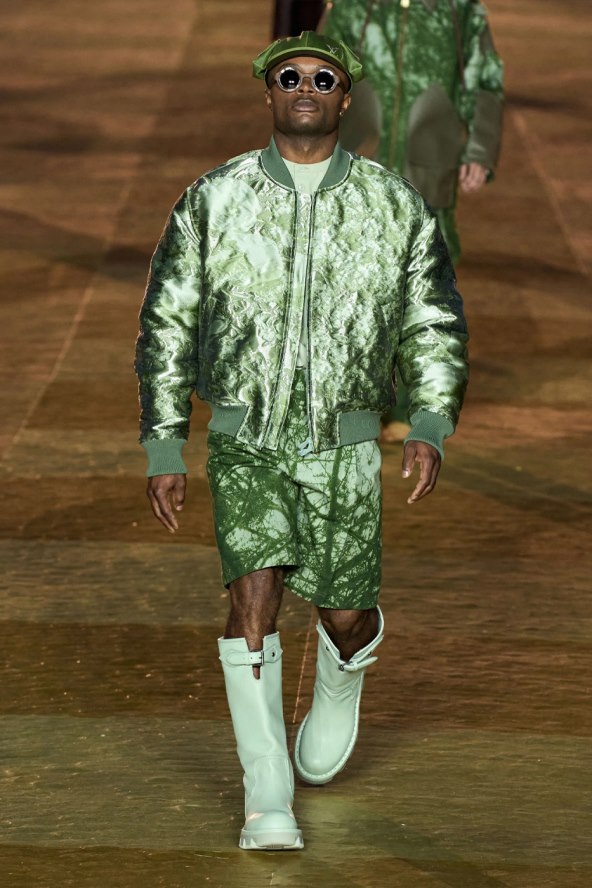 Pharrell Williams modni debi za Louis Vuitton održana revija u Parizu
