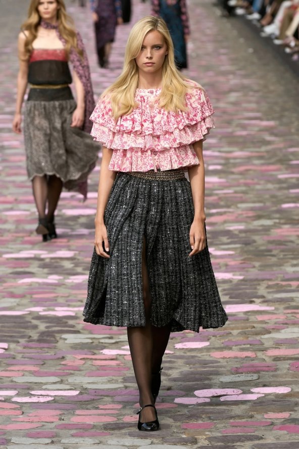 Chanel održao reviju uz obalu rijeke u sklopu Tjedna visoke mode za jesen 2023