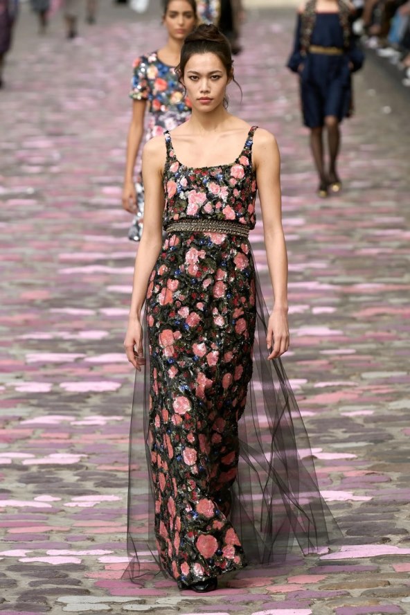 Chanel održao reviju uz obalu rijeke u sklopu Tjedna visoke mode za jesen 2023