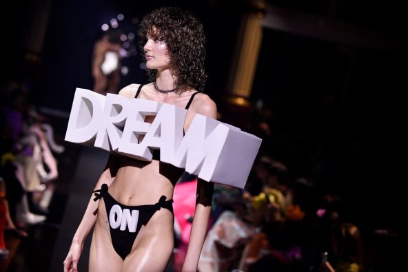 Viktor i Rolf na tjednu visoke mode predstavili kupaće kostime