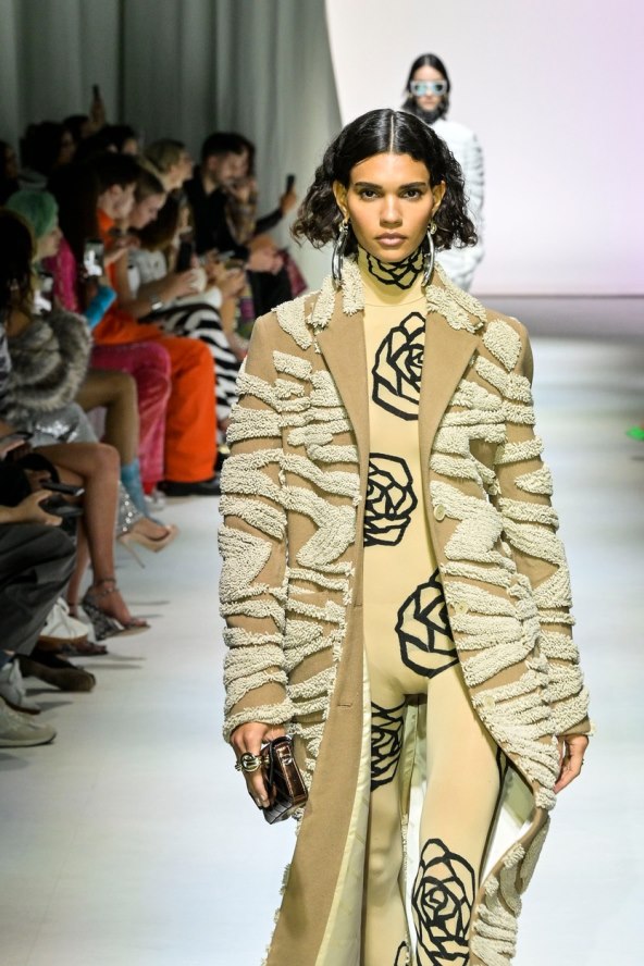 25 modela trendi kaputa za jesen 2023