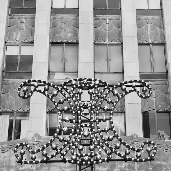 Modna kuća Celine predstavila kolekciju za jesen 2023 Kaia Gerber zaštitno lice