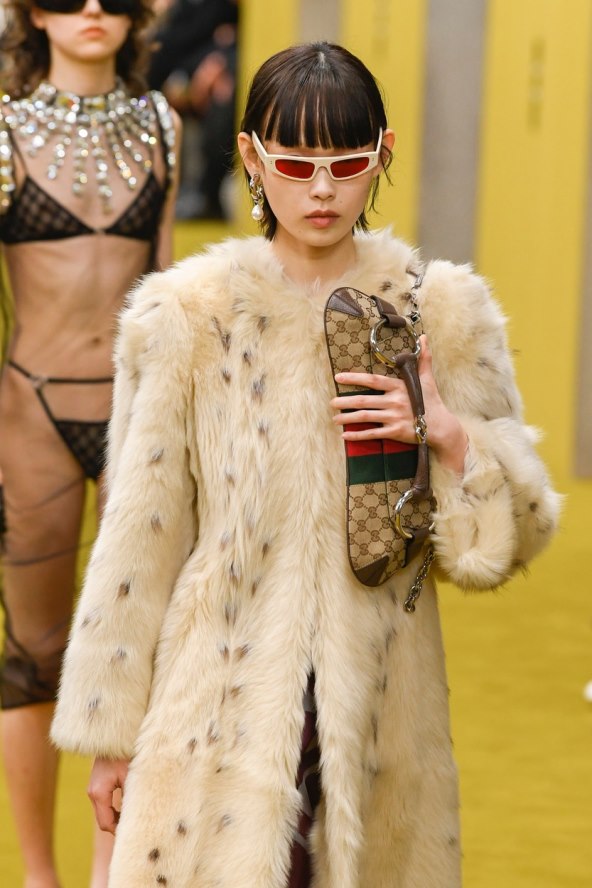 Novi model it torbe Gucci Horsebit Chain Clutch