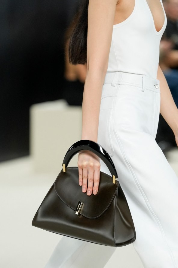 30 top modela torbica jesen 2023 tjedan mode Milano