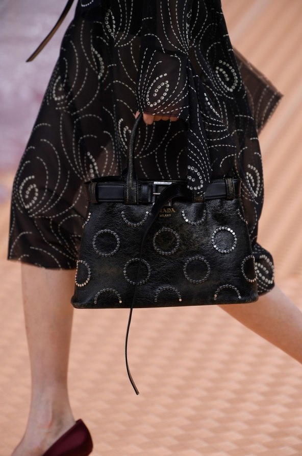 Prada modna revija proljeće 2024 tjedan mode Milano