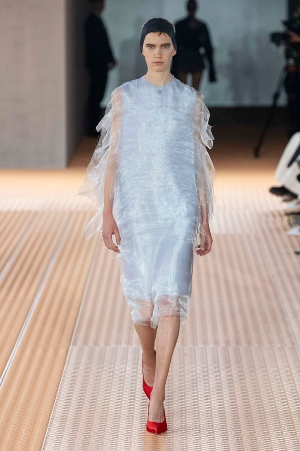 Prada modna revija proljeće 2024 tjedan mode Milano