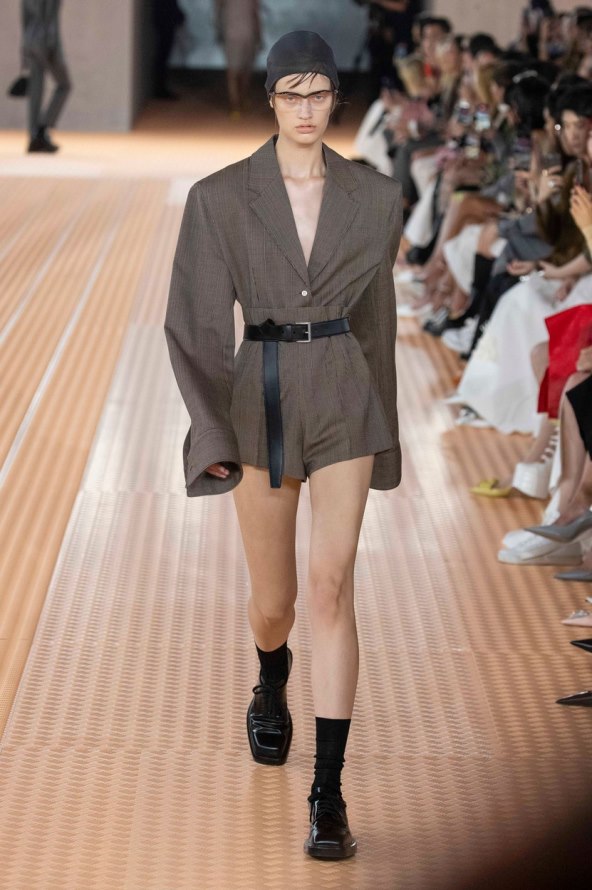 Prada modna revija proljeće 2024 tjedan mode Milano