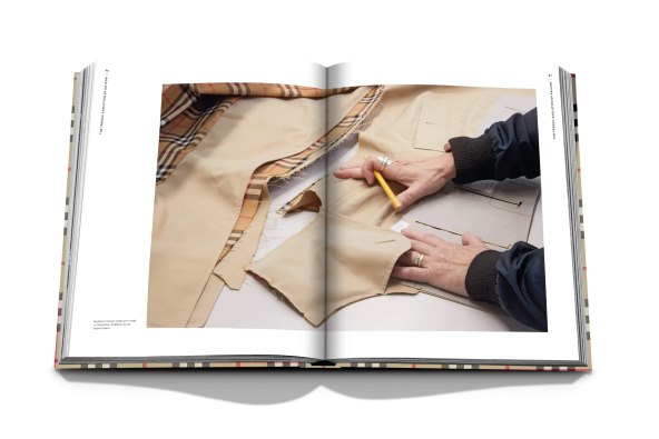 Burberry coffee table luksuzna knjiga
