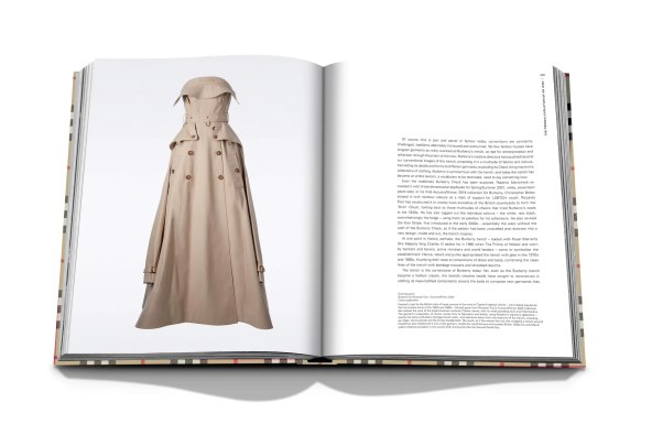 Burberry coffee table luksuzna knjiga