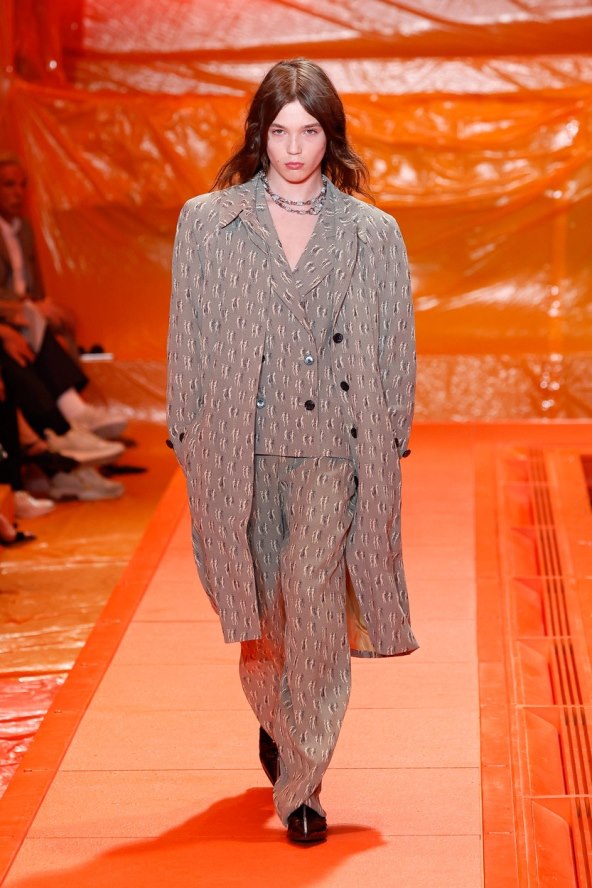 Louis Vuitton modna revija za proljeće 2024