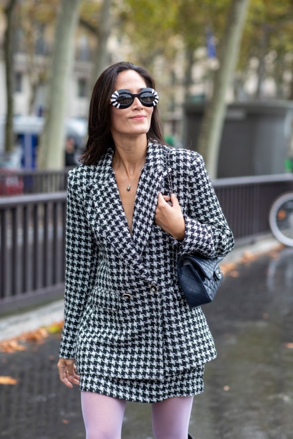 Street style ideje kako nositi blejzere i jakne jesen 2023