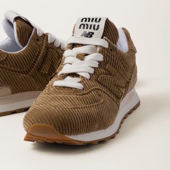 Trendi model tenisica New Balance x Miu Miu 574 jesen 2023