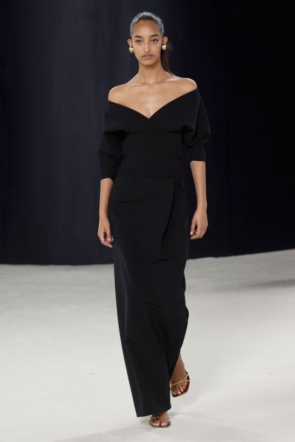 Kendall Jenner pariški chic Audrey Hepburn