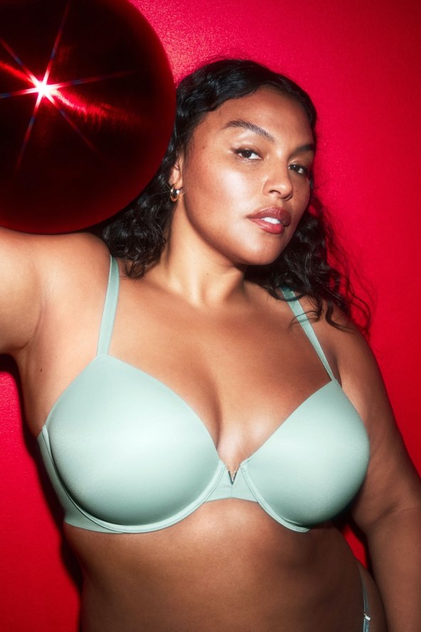 Predstavljena Victoria’s Secret blagdanska kolekcija zima 2023