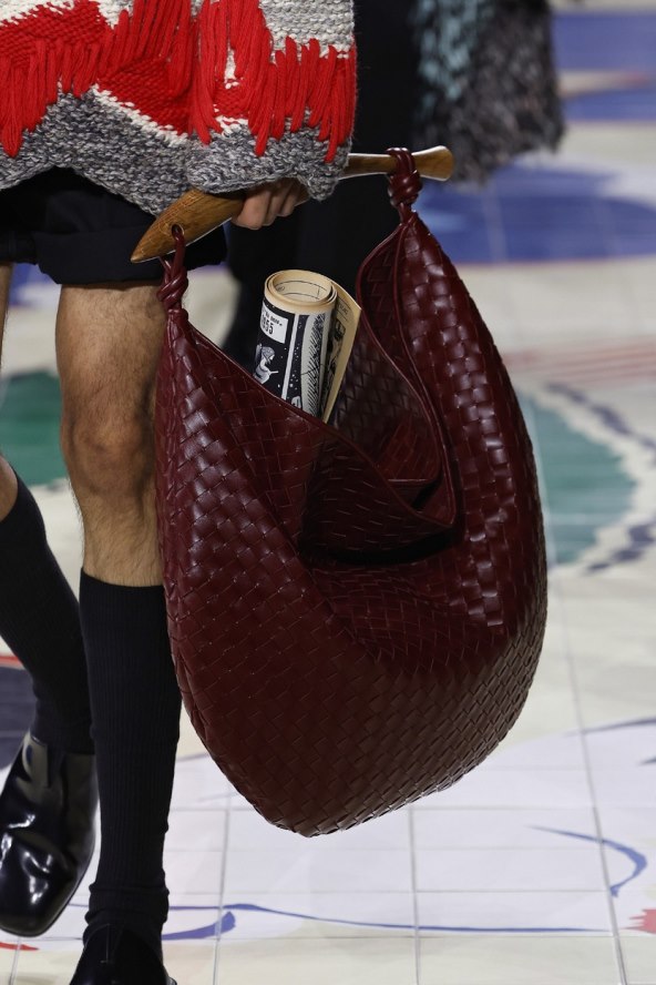 4 boje torba koje će se nositi u 2024