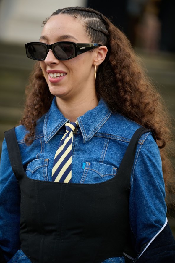 Street style modna inspiracija Tjedan mode u Londonu
