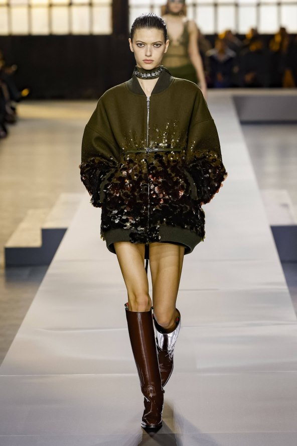 Pregled najboljih revija za jesen 2024 Tjedan mode Milano