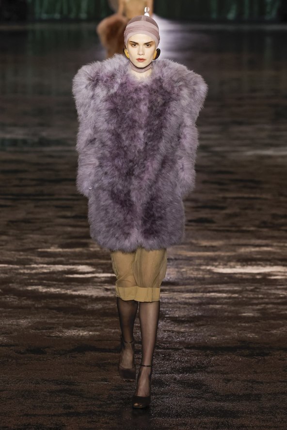 Saint Laurent u Parizu predstavio kolekciju za jesen zimu 2024