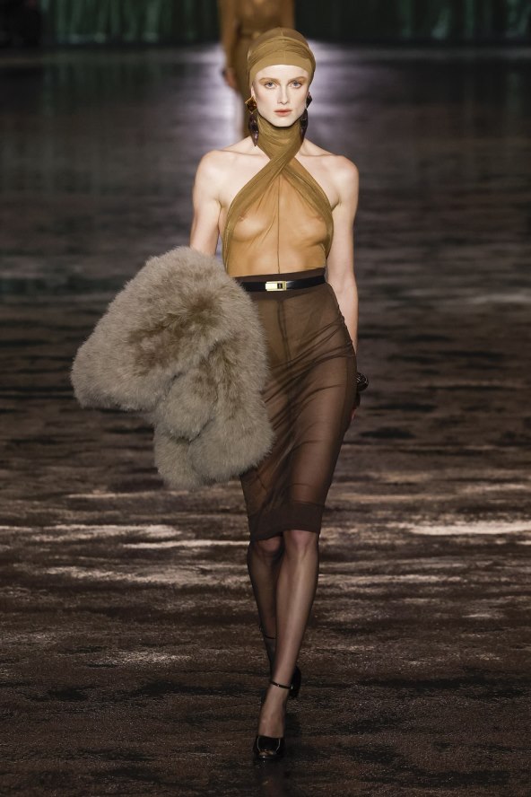 Saint Laurent u Parizu predstavio kolekciju za jesen zimu 2024