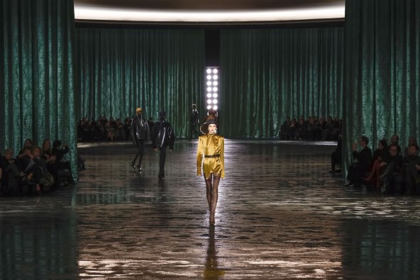 Saint Laurent u Parizu predstavio kolekciju za jesen zimu 2024