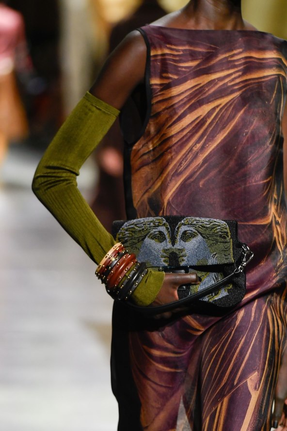 Predstavljamo 100 atraktivnih modela dizajnerskih torbica