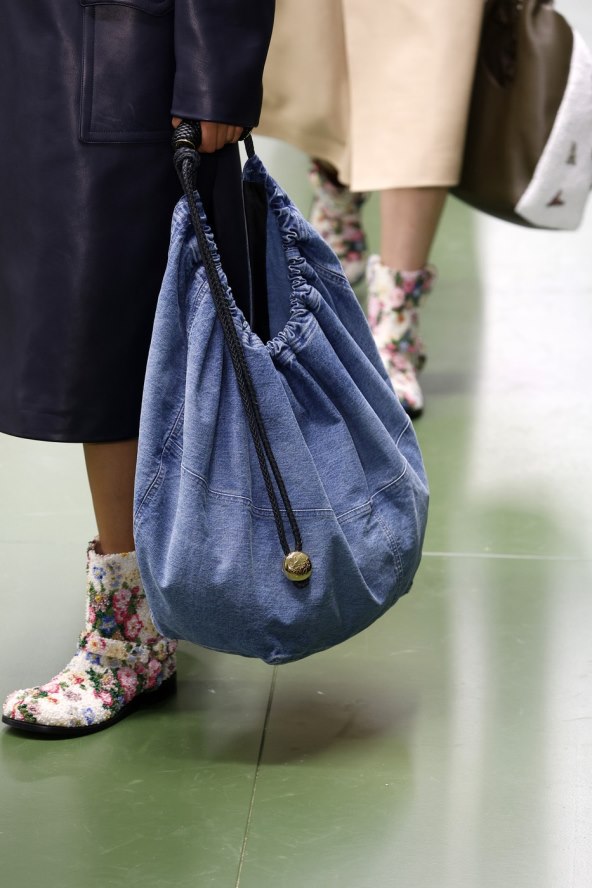 Predstavljamo 100 atraktivnih modela dizajnerskih torbica