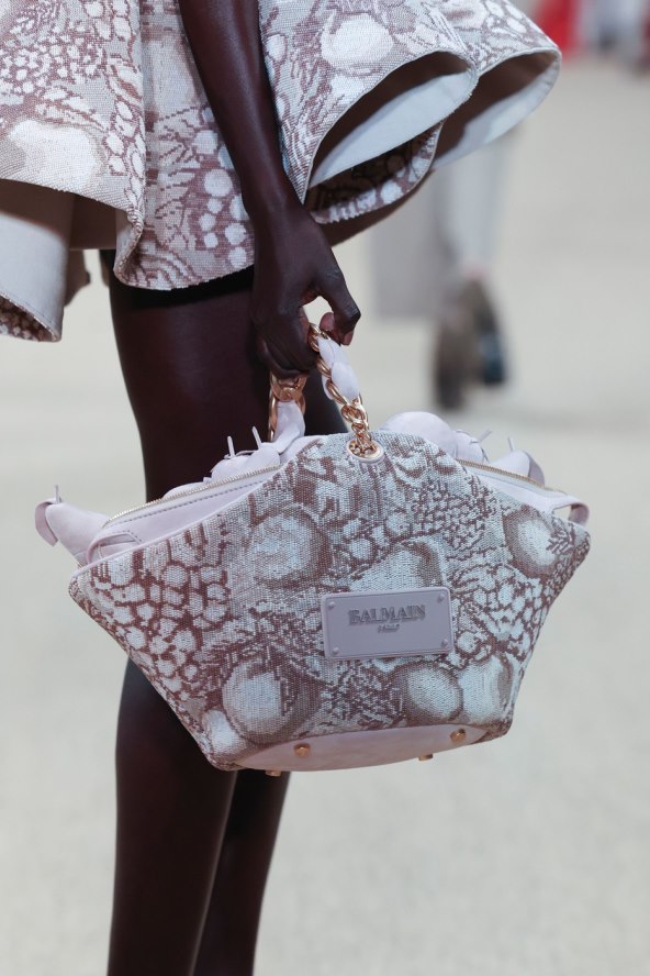 Predstavljamo 100 atraktivnih modela dizajnerskih torbica