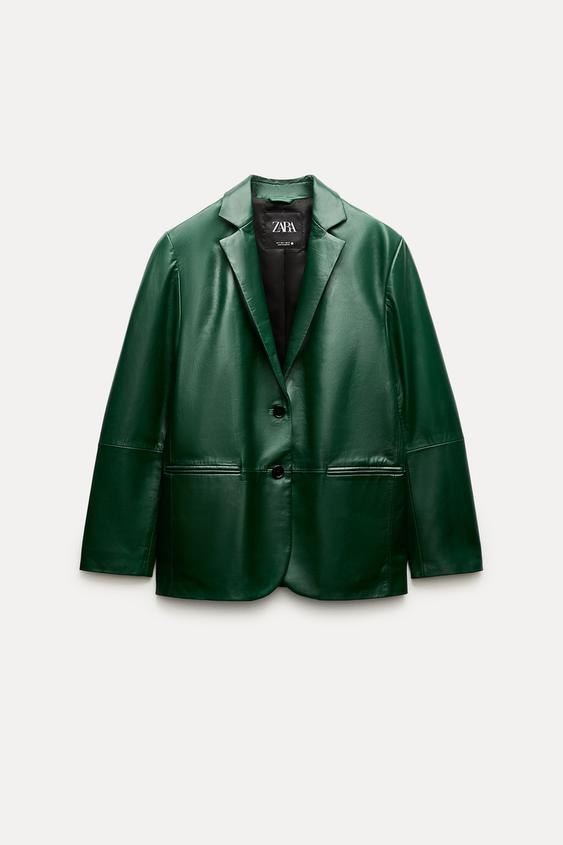 Zendaya u 3 Louis Vuitton modna izdanja