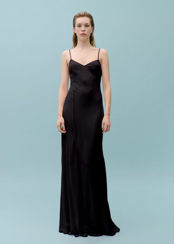 Stigla je Victoria Beckham x Mango kolekcija
