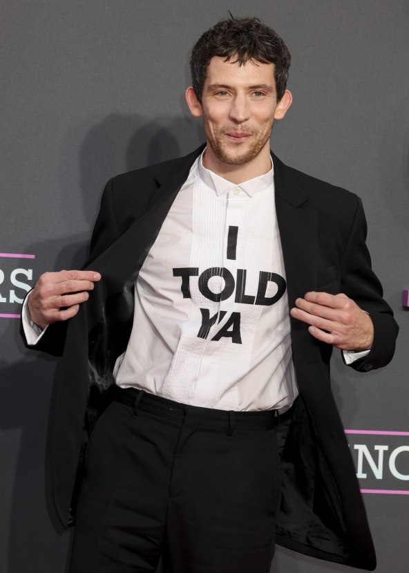 Zendaya nosi majicu s natpisom I Told Ya koju svi žele