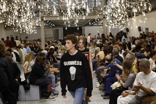 JW ANderson nova muška kolekcija za proljeće 2025