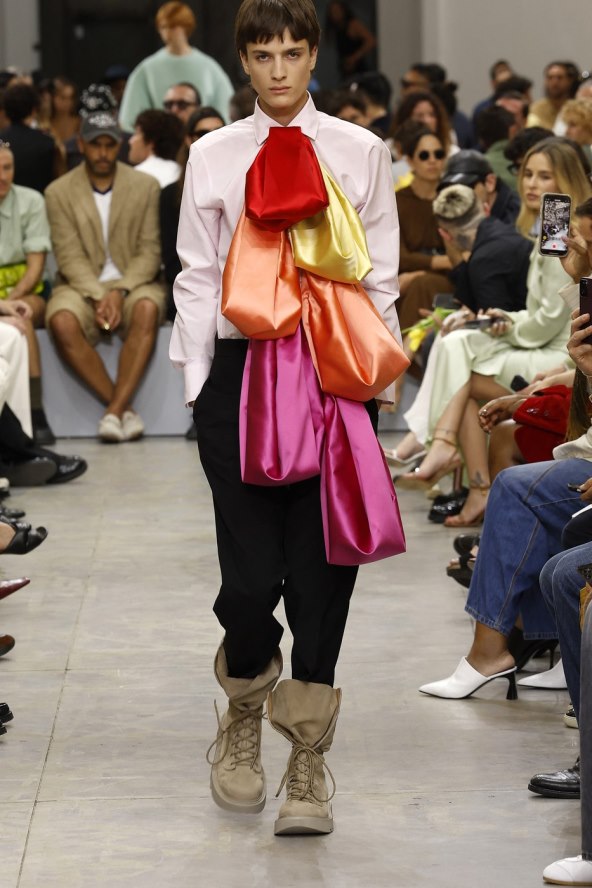 JW ANderson nova muška kolekcija za proljeće 2025