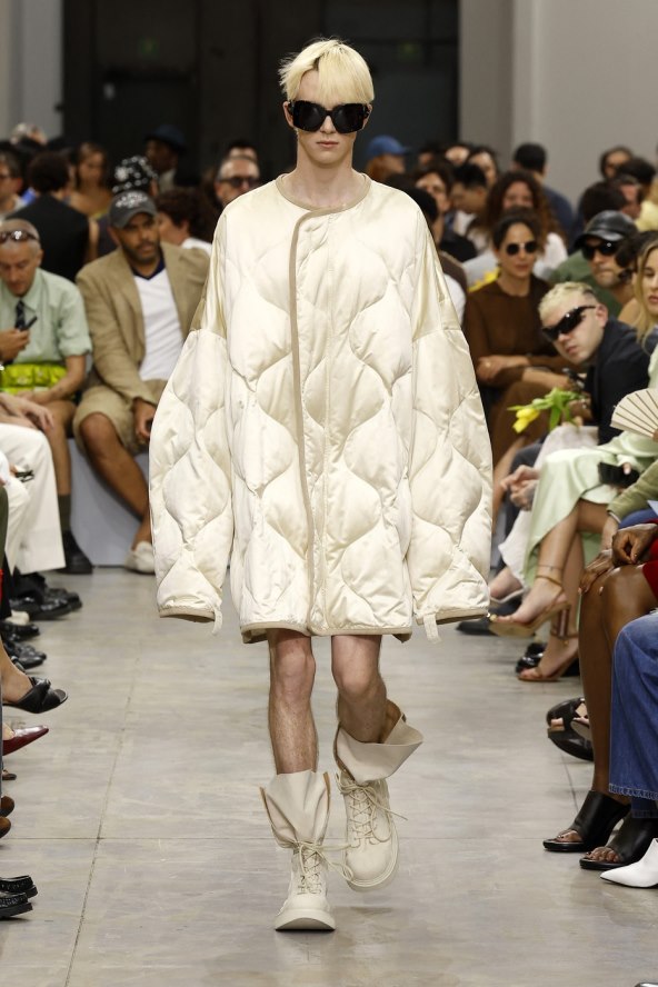 JW ANderson nova muška kolekcija za proljeće 2025