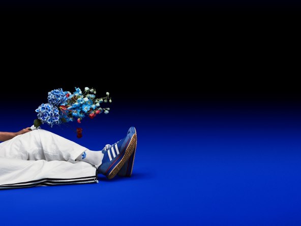 adidas SL 72