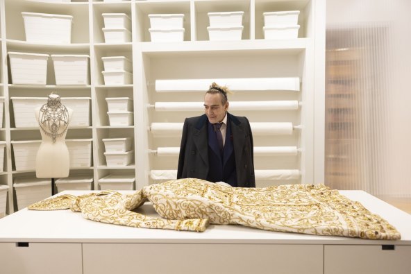 Legendarni dizajner John Galliano otvara novo poglavlje u suradnji sa Zarom