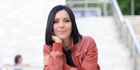 Daniela Trbović na premijeri filma sa sinom