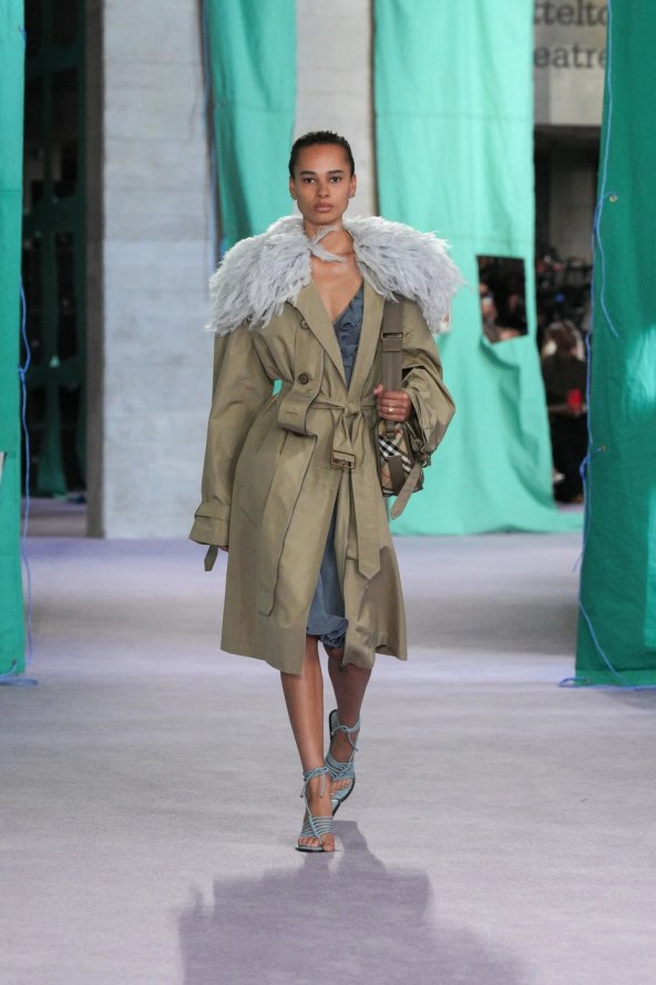 Burberry predstavio kolekciju za proljeće 2025 na Tjednu mode u Londonu