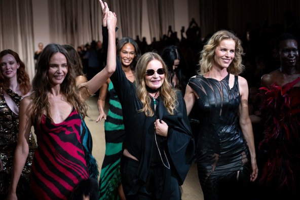 Modna kuća Roberto Cavalli održala prvu reviju nakon smrti velikog dizajnera